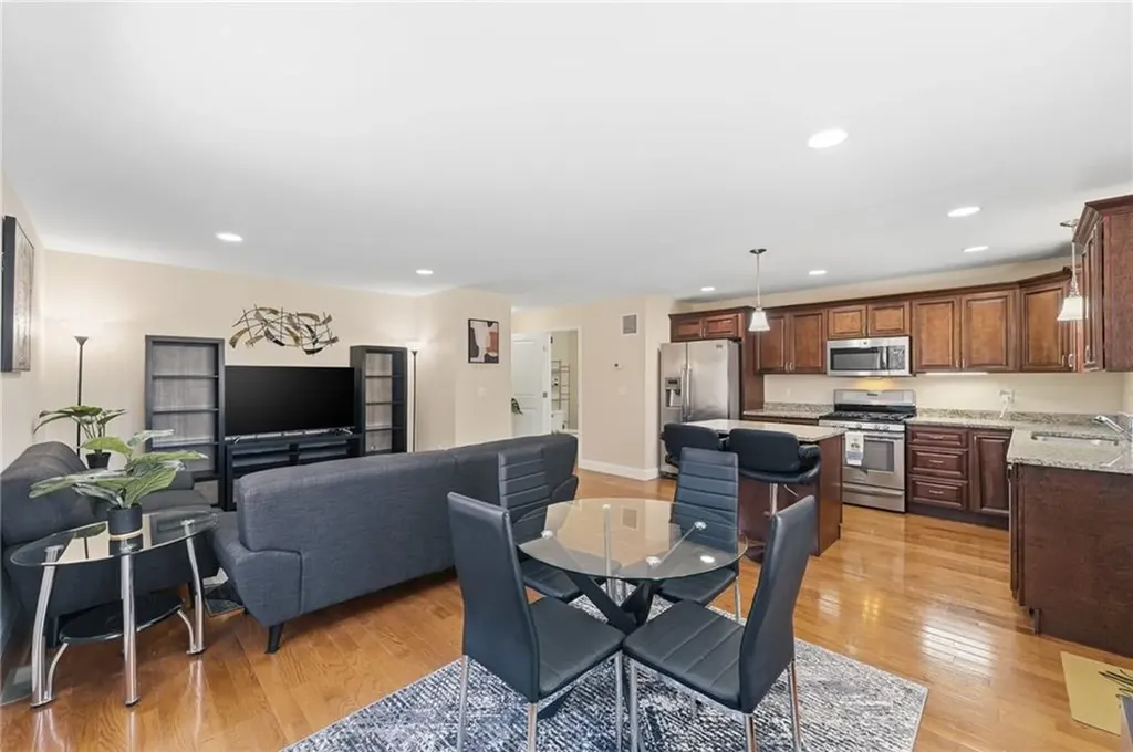 1027 Providence Street West Warwick RI 02893