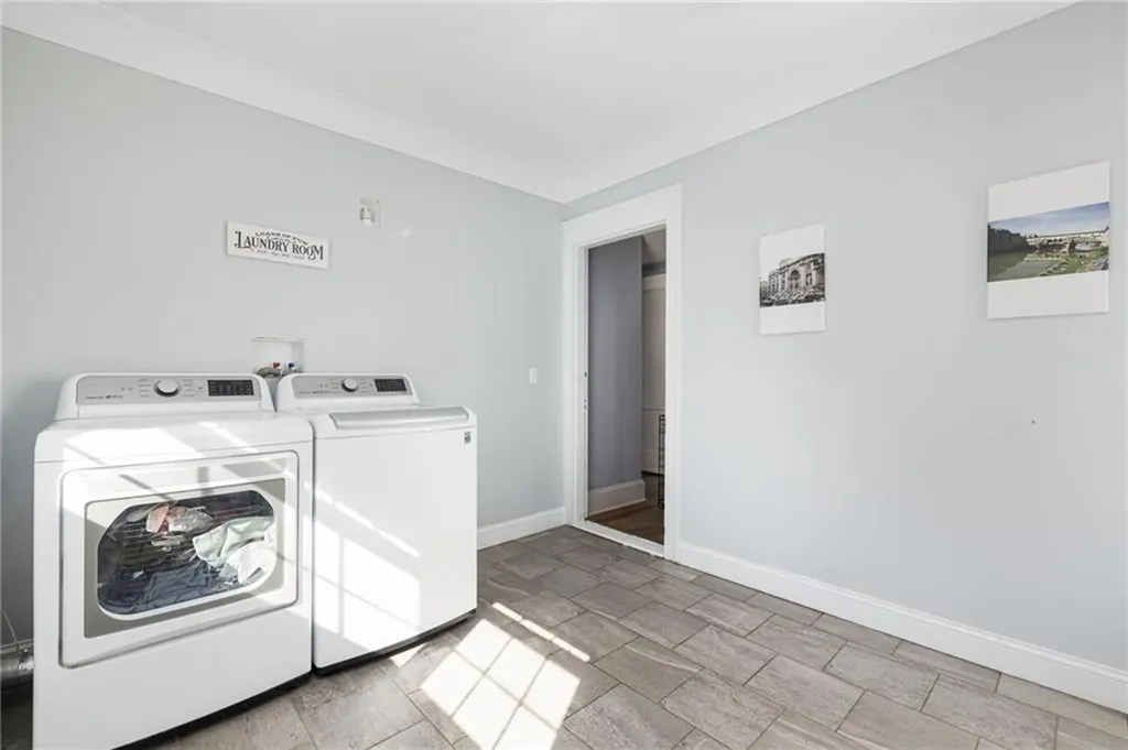 3 West Prospect Street Smithfield RI 02828