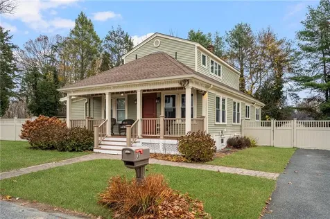 3 West Prospect Street Smithfield RI 02828