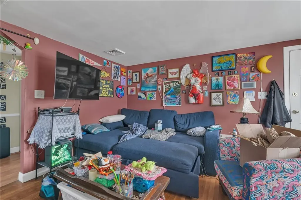 86 Tobey Street Providence RI 02909