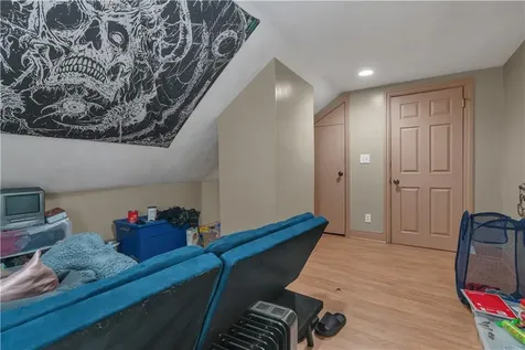 86 Tobey Street Providence RI 02909