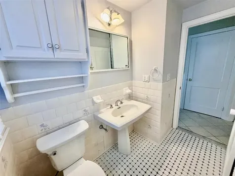 14 Amanda Street Cranston RI 02920