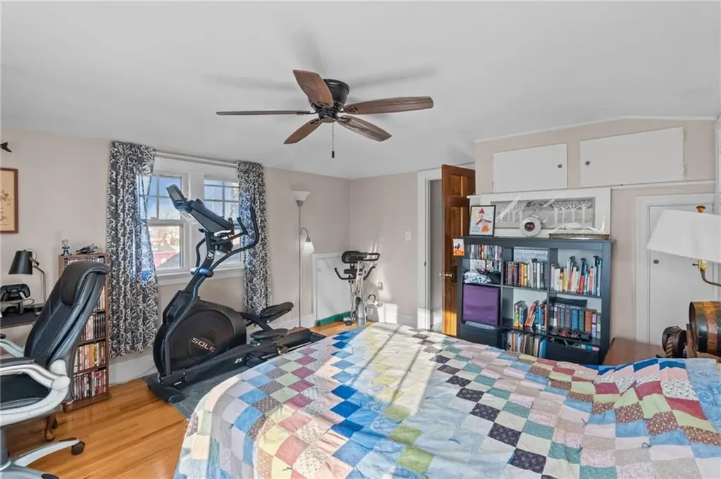 87 Kermit Street Woonsocket RI 02895