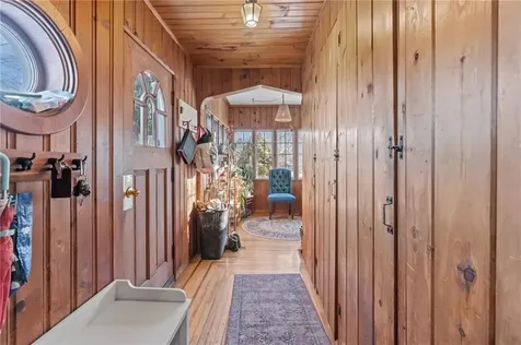 87 Kermit Street Woonsocket RI 02895