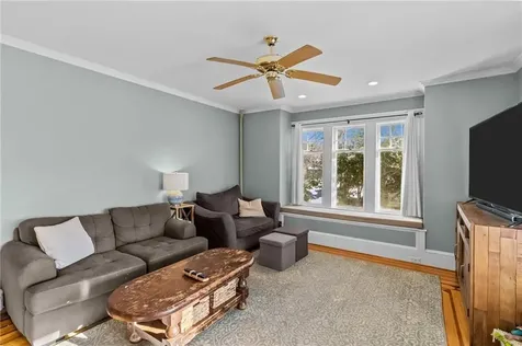 87 Kermit Street Woonsocket RI 02895