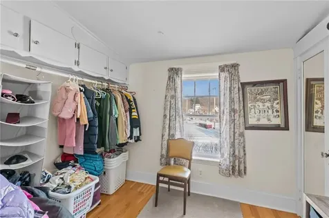 87 Kermit Street Woonsocket RI 02895