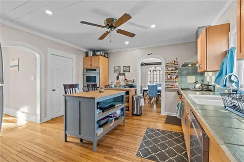 87 Kermit Street Woonsocket RI 02895