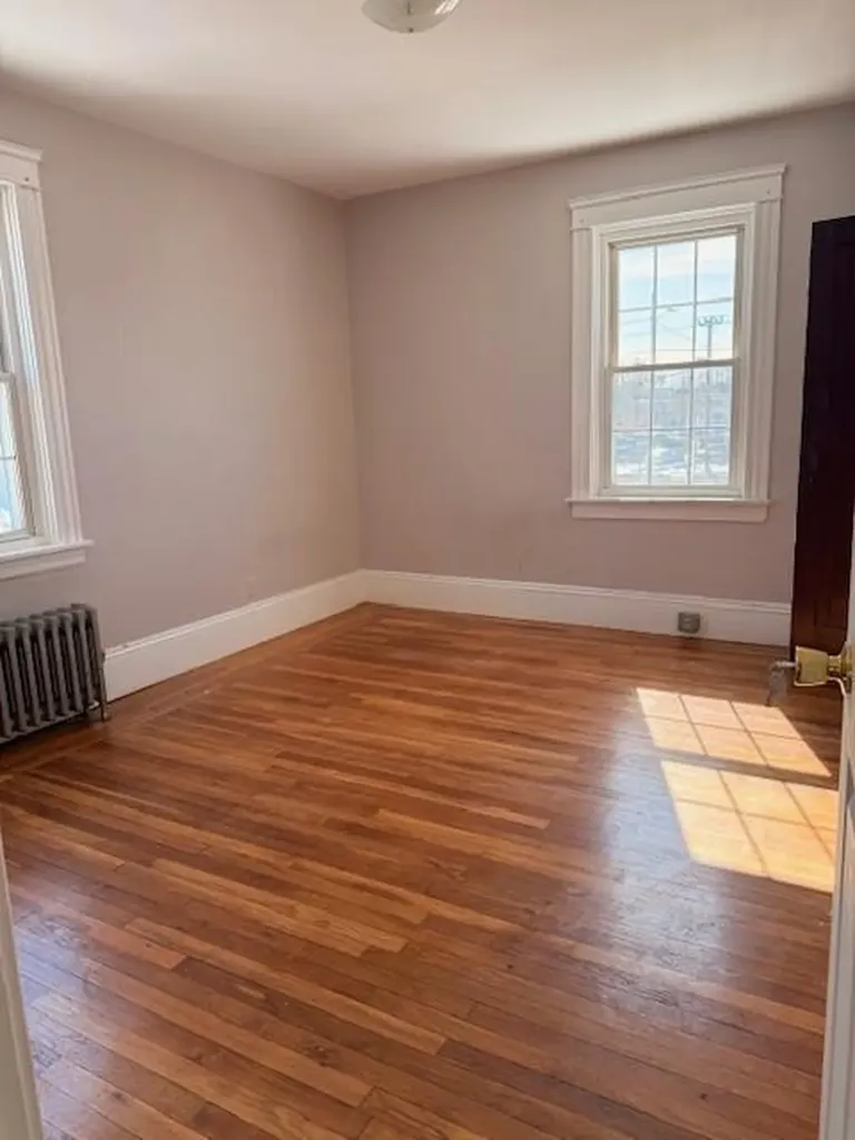 15 Pershing Street Cranston RI 02910