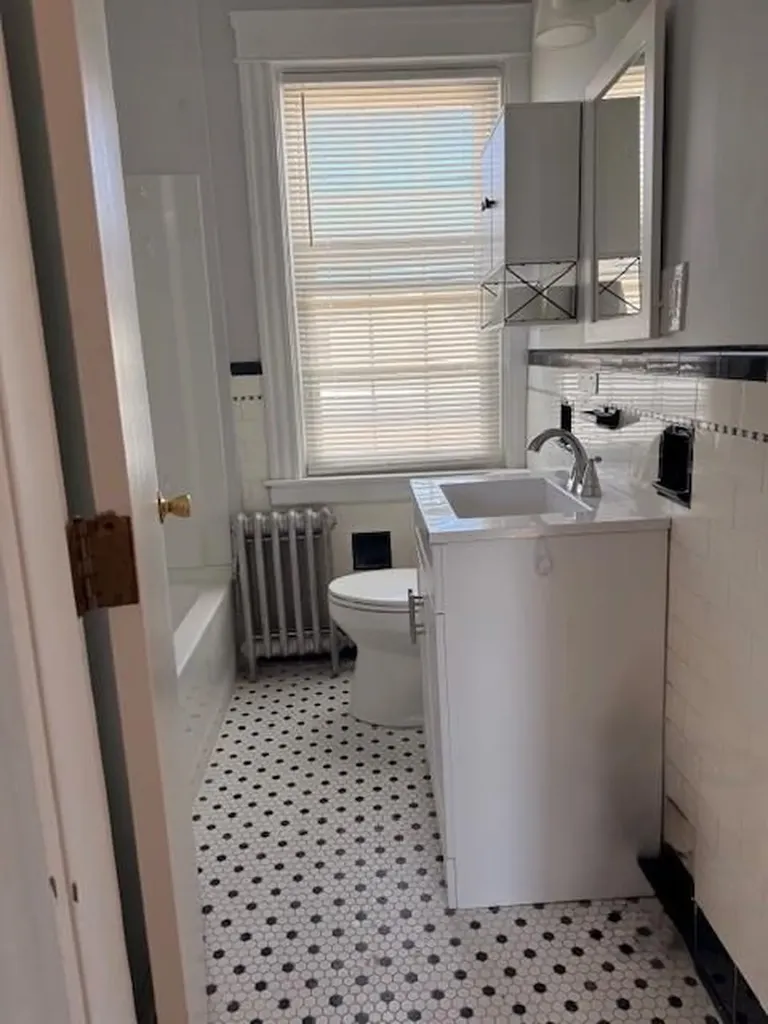 15 Pershing Street Cranston RI 02910