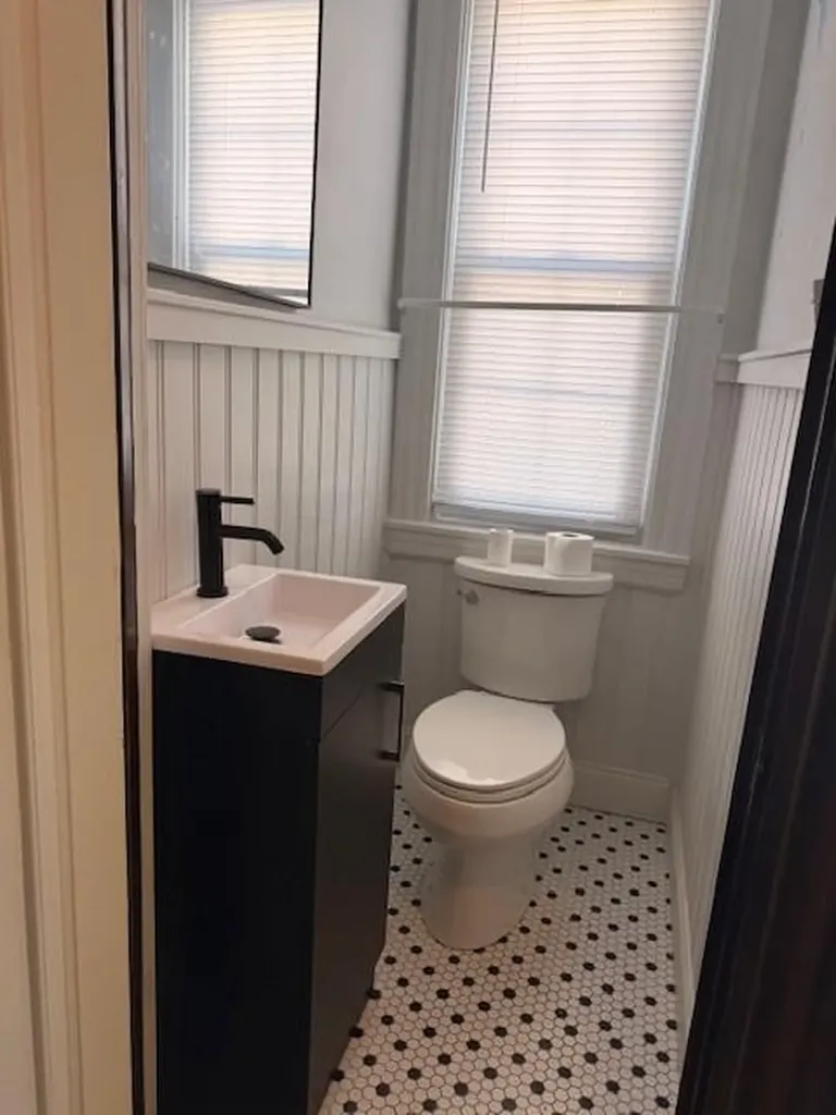 15 Pershing Street Cranston RI 02910