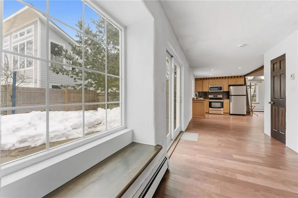 5 Bowser Court Newport RI 02840