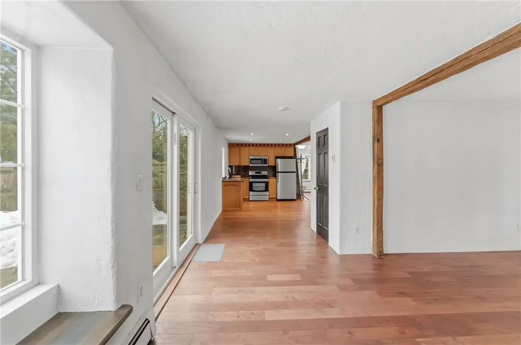 5 Bowser Court Newport RI 02840