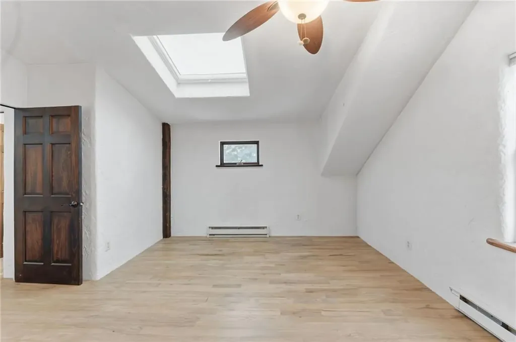 5 Bowser Court Newport RI 02840