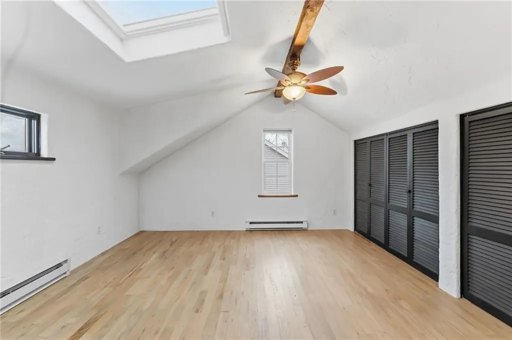 5 Bowser Court Newport RI 02840