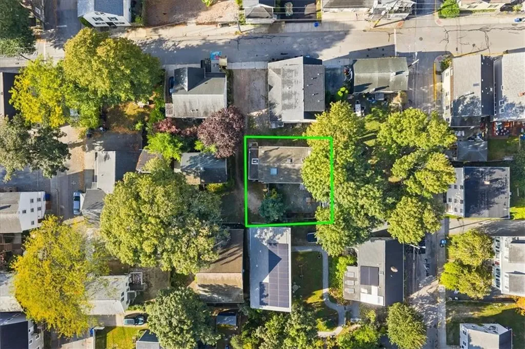 5 Bowser Court Newport RI 02840