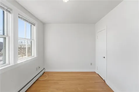 686 Hope Street Bristol RI 02809