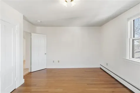 686 Hope Street Bristol RI 02809