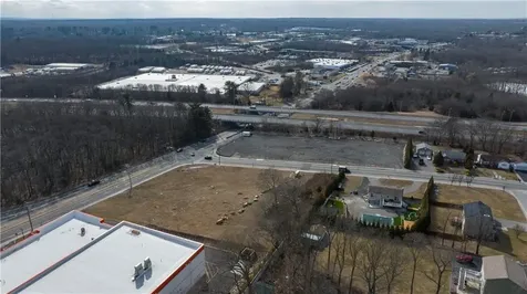 1827 Plainfield Pike Johnston RI 02919