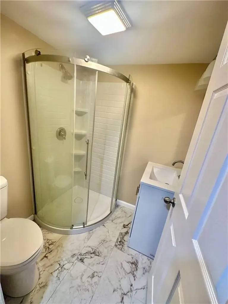 6 Stockwell Street Providence RI 02909