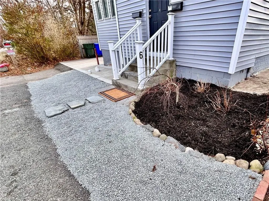 6 Stockwell Street Providence RI 02909