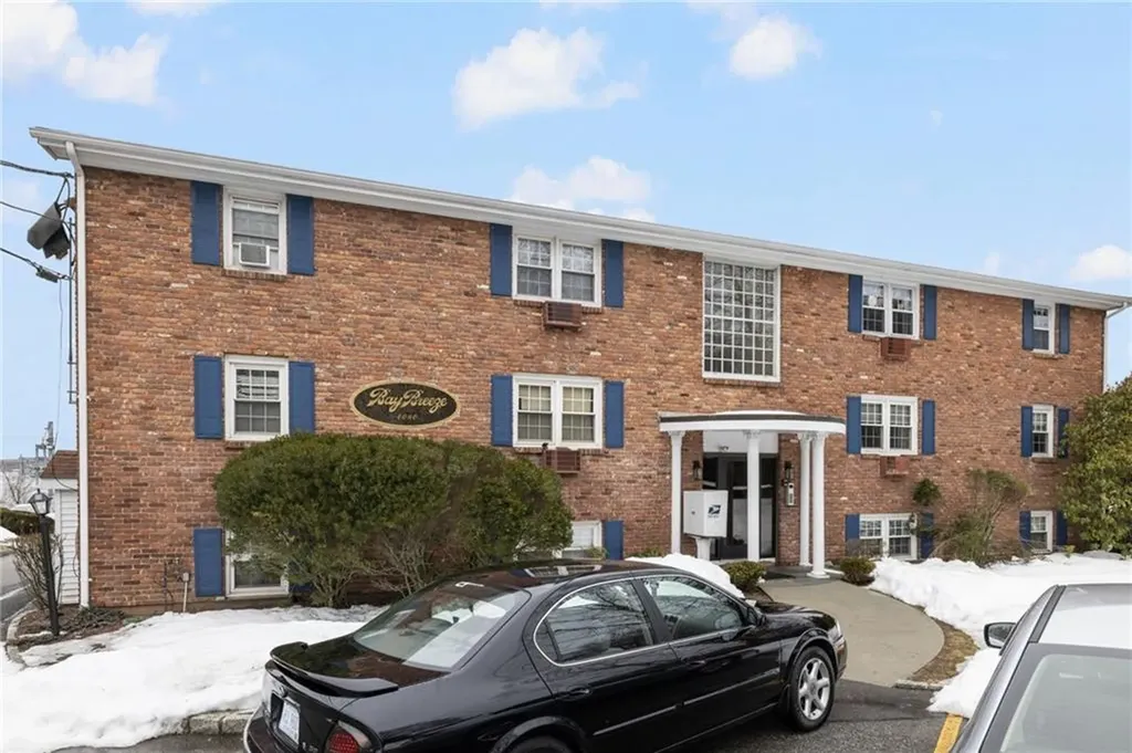 4080 Post Road Warwick RI 02886