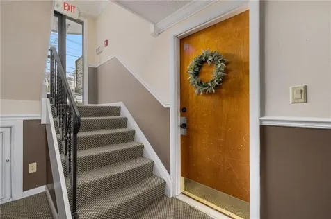 4080 Post Road Warwick RI 02886