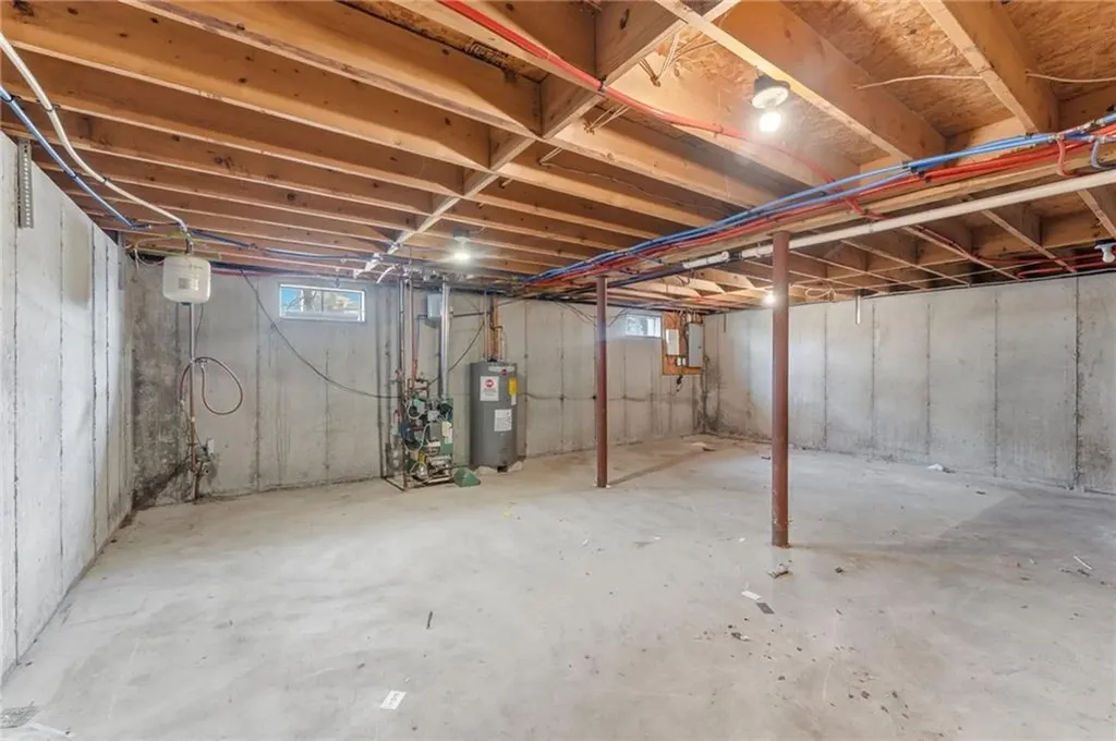281 Swan Street Providence RI 02905
