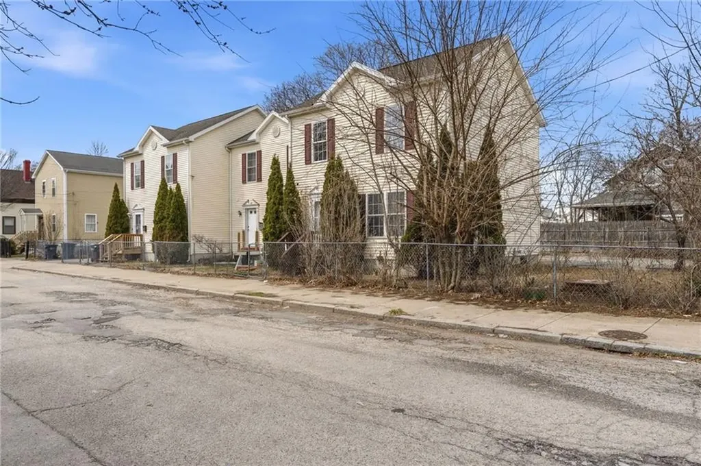 281 Swan Street Providence RI 02905