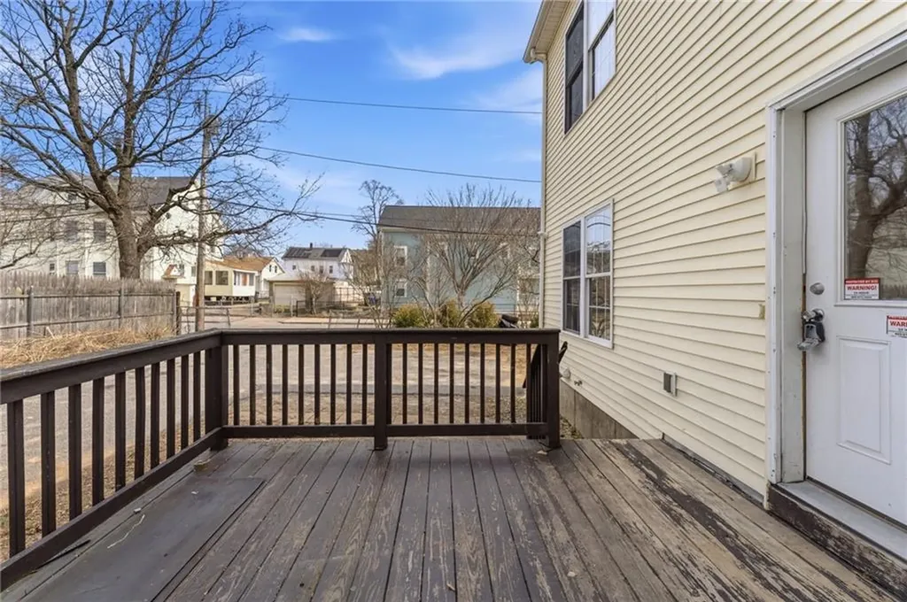 281 Swan Street Providence RI 02905