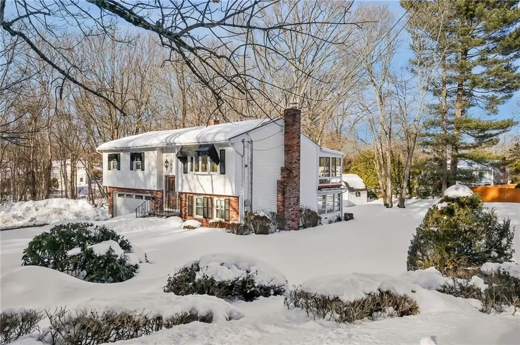 49 Orchard Avenue Johnston RI 02919