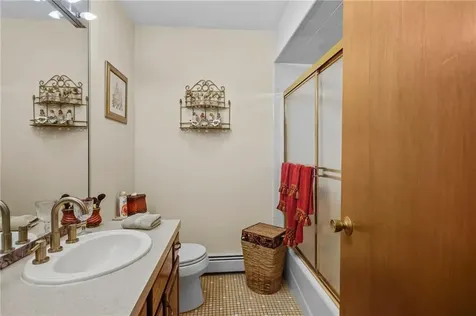 49 Orchard Avenue Johnston RI 02919