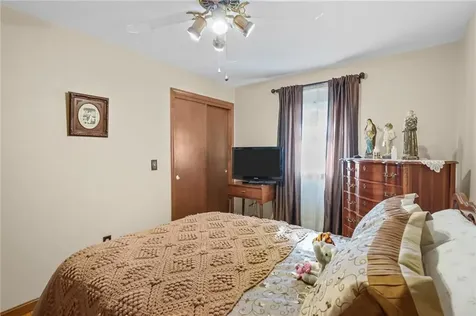 49 Orchard Avenue Johnston RI 02919