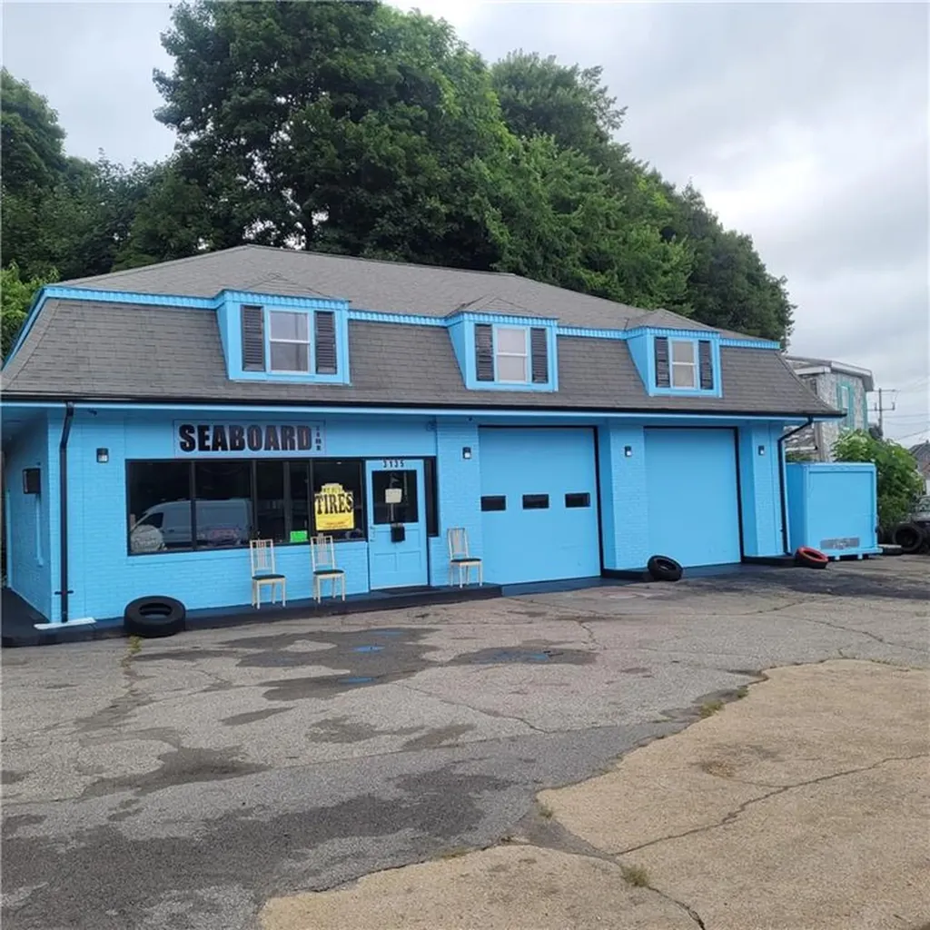 3135 Post Road Warwick RI 02886