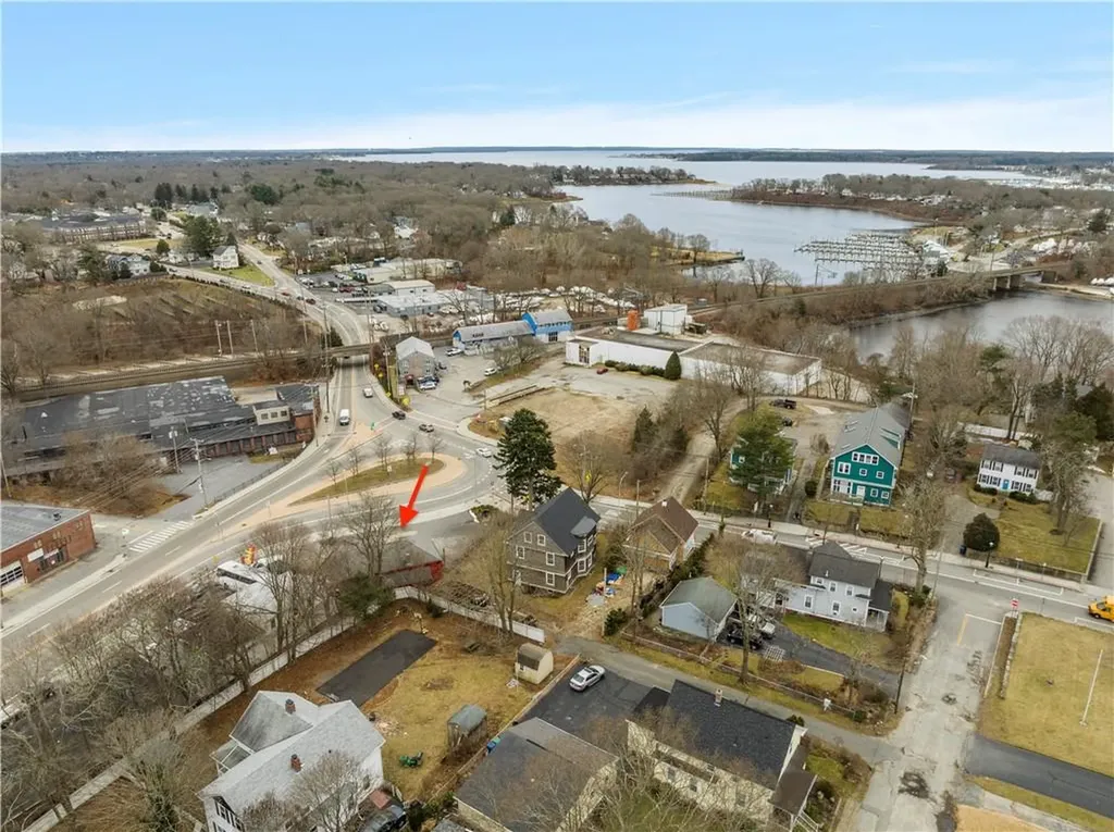 3135 Post Road Warwick RI 02886