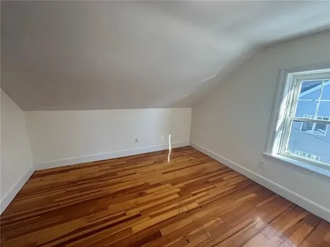 712 Hope Street Bristol RI 02809