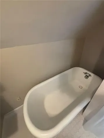 712 Hope Street Bristol RI 02809