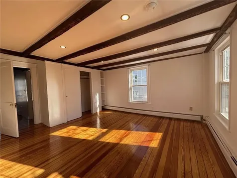 712 Hope Street Bristol RI 02809