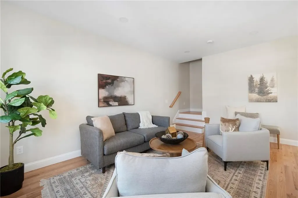 183 Midwood Street Cranston RI 02910