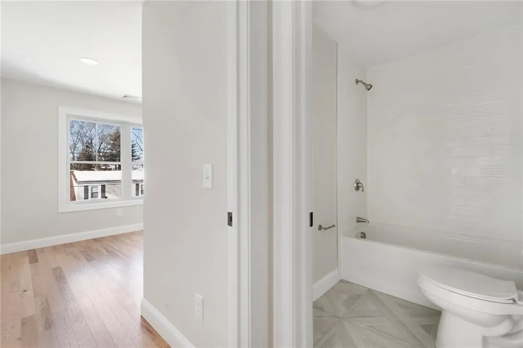 183 Midwood Street Cranston RI 02910