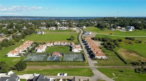 4 Wimbeldon Circle Portsmouth RI 02871