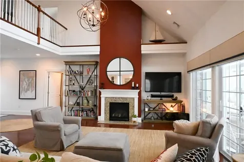4 Wimbeldon Circle Portsmouth RI 02871