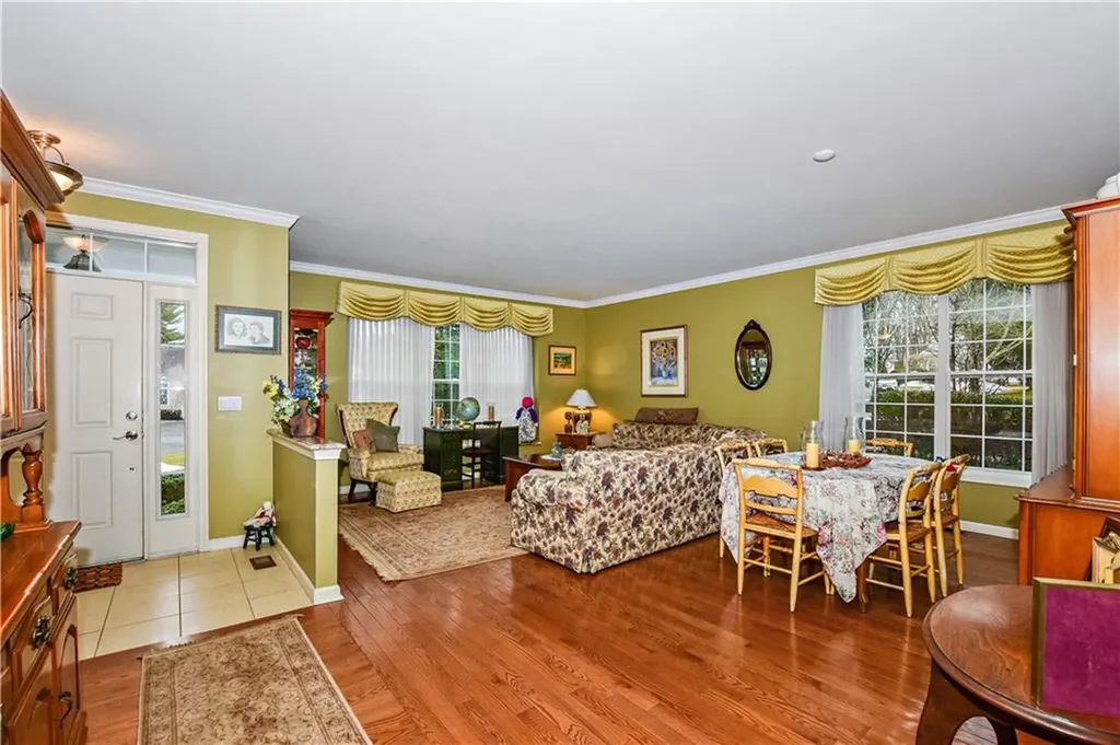 170 Providence Pike North Smithfield RI 02896