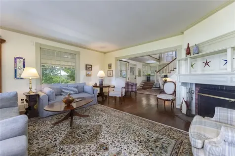 28 Newport Street Jamestown RI 02835