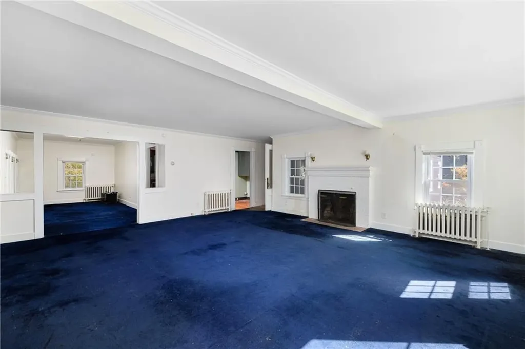 159 Ten Rod Road North Kingstown RI 02852