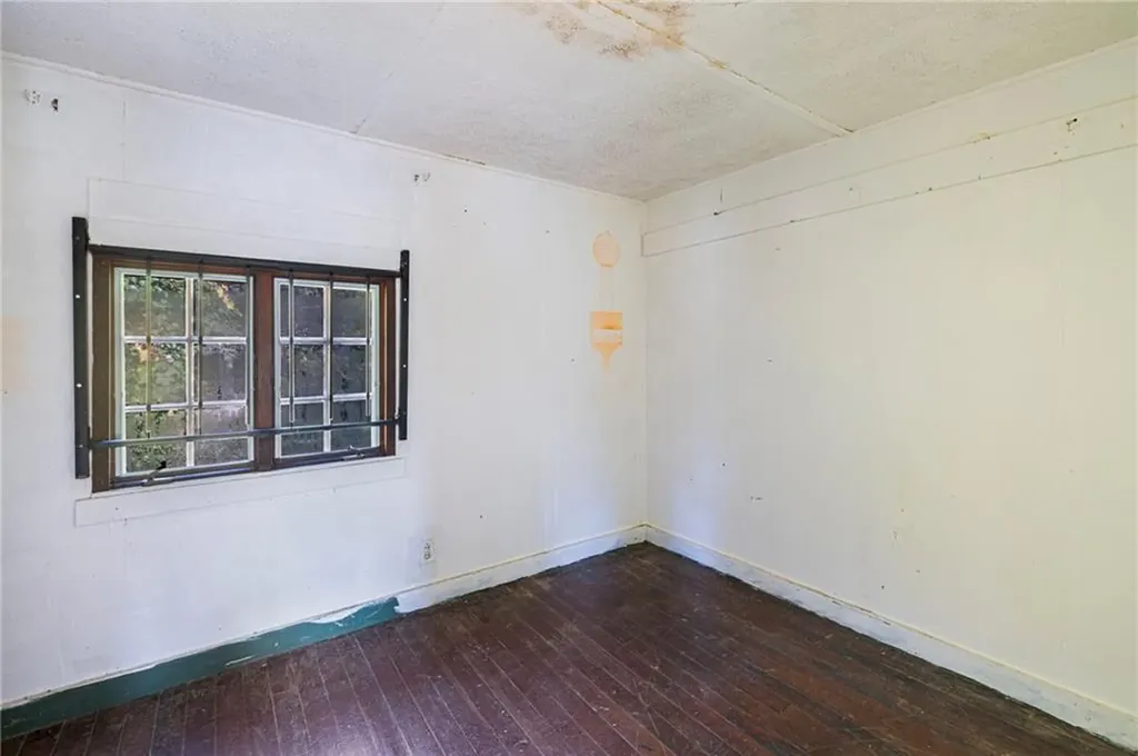 159 Ten Rod Road North Kingstown RI 02852