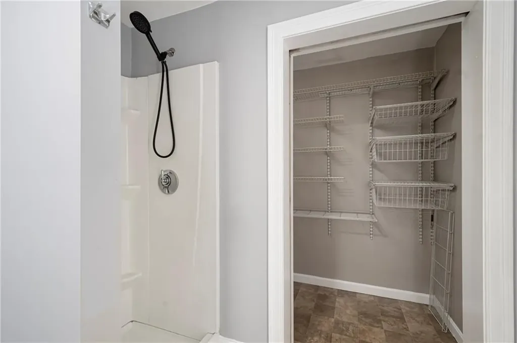 172 Camden Avenue Providence RI 02908