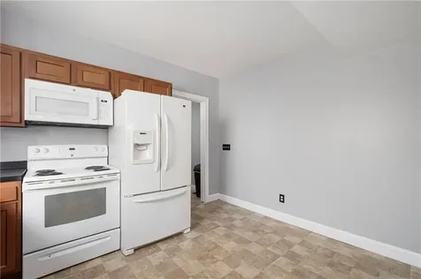 172 Camden Avenue Providence RI 02908