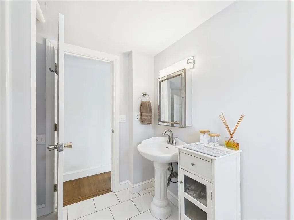 135 Cypress Street Providence RI 02906