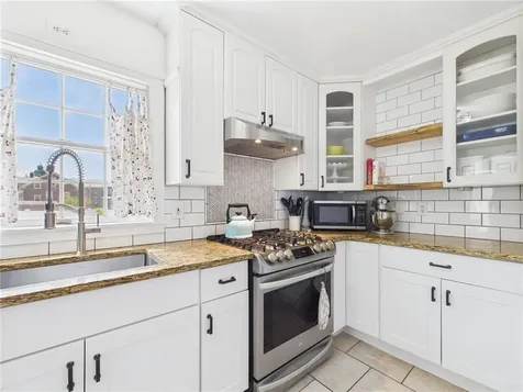 135 Cypress Street Providence RI 02906