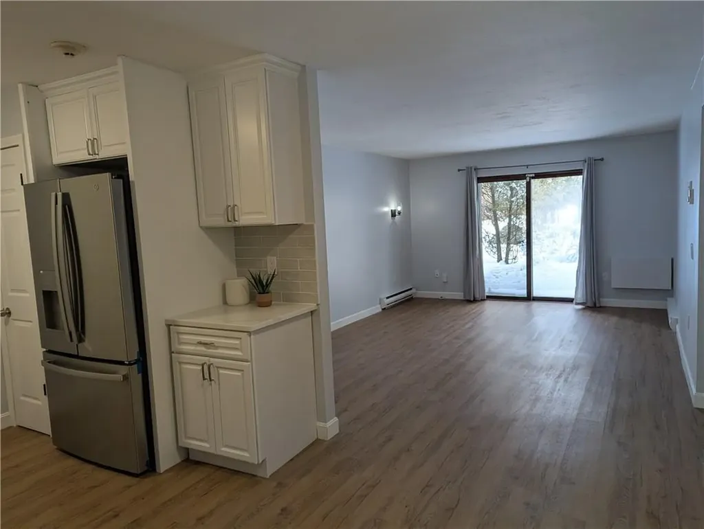 15 Apple Valley Parkway Smithfield RI 02828